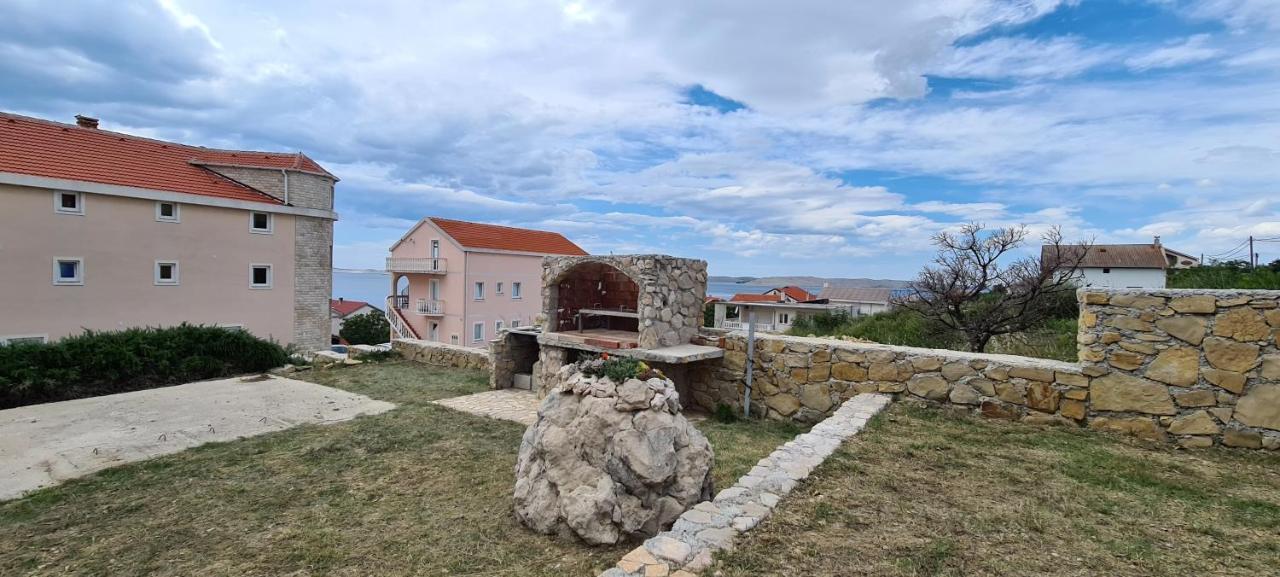 Apartmani Cesar Rtina Exterior foto