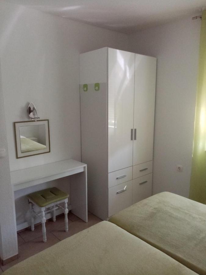 Apartmani Cesar Rtina Exterior foto